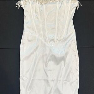 Elegant White Strapless Dress with Pearl Detailing